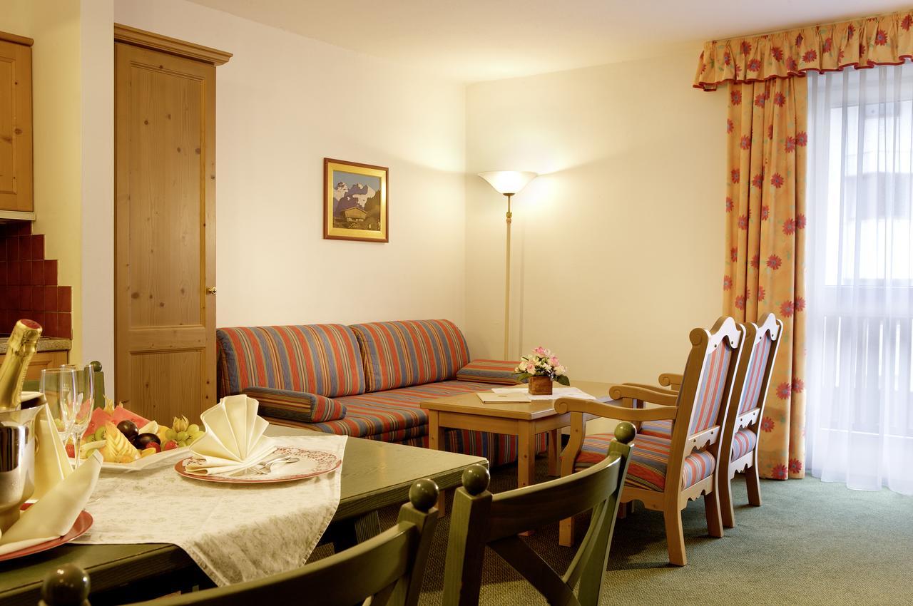 Hotel Kroneck Kirchberg in Tirol Exterior photo